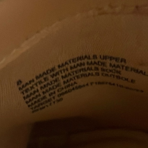 Universal Thread Shoes - Picture 7 of 7